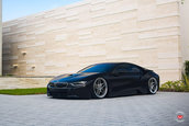 BMW i8 cu jante Vossen