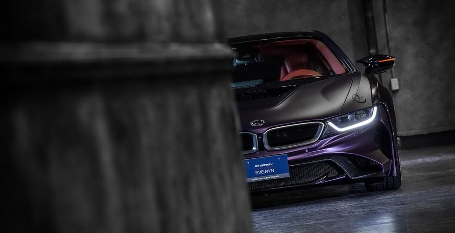 BMW i8 Dark Knight Edition