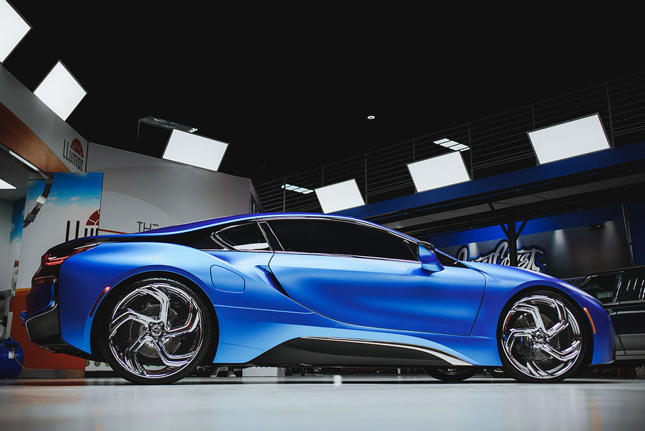 BMW i8 de la West Coast Customs