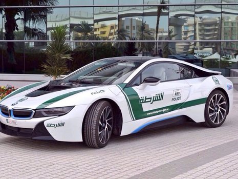 BMW i8 de politie