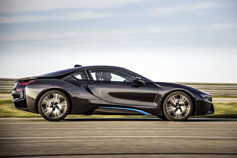 BMW i8 - Galerie Foto