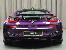 BMW i8 in Twilight Purple