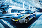 BMW i8 pentru politie