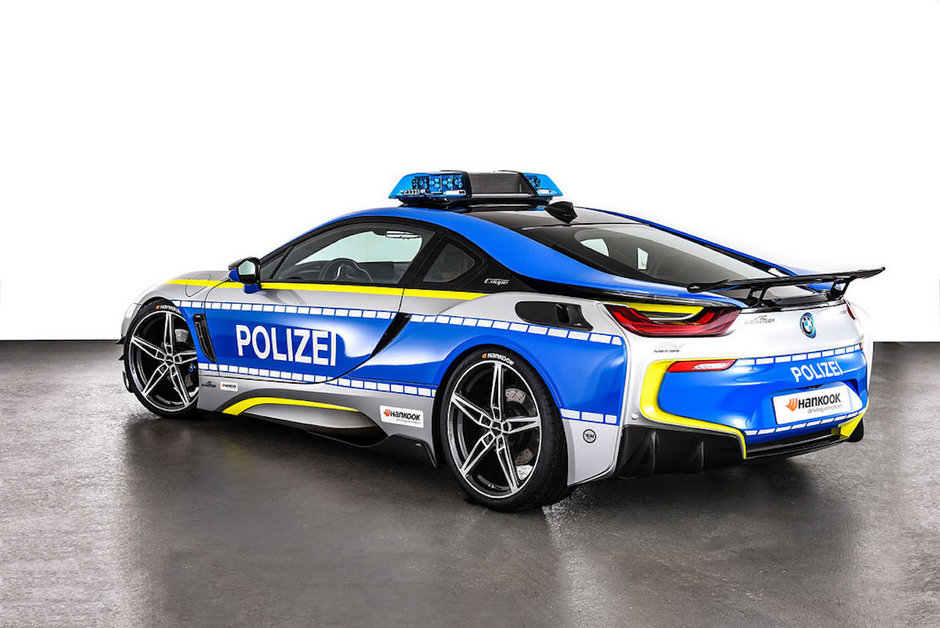 BMW i8 pentru politie