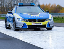 BMW i8 pentru politie