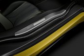 BMW i8 Protonic Frozen Black Edition si Protonic Frozen Yellow