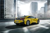 BMW i8 Protonic Frozen Black Edition si Protonic Frozen Yellow