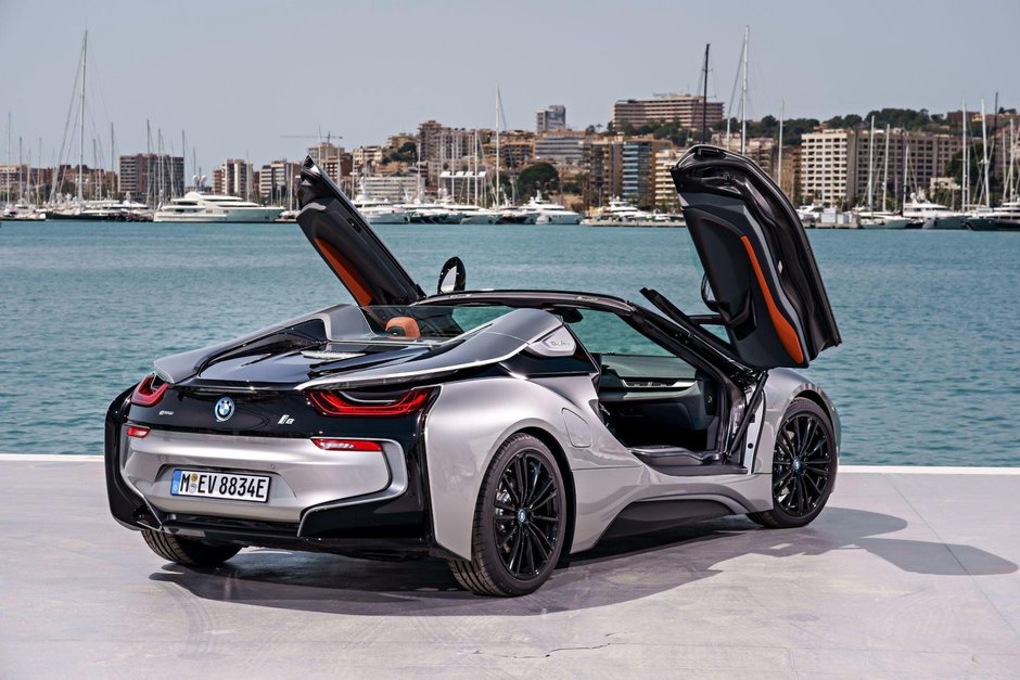 BMW i8 Roadster - Galerie Foto