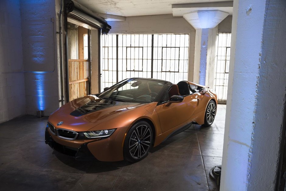 BMW i8 Roadster