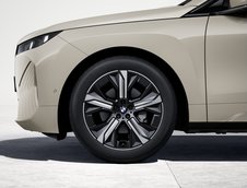 BMW iX Facelift