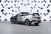 BMW iX Flow cu E Ink