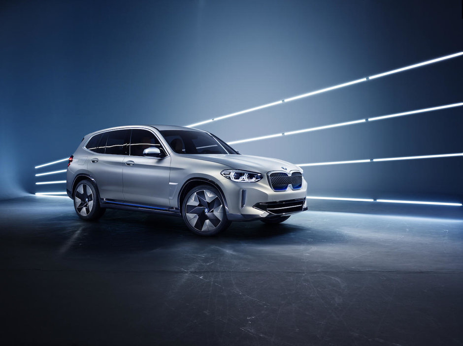 BMW iX3 Concept