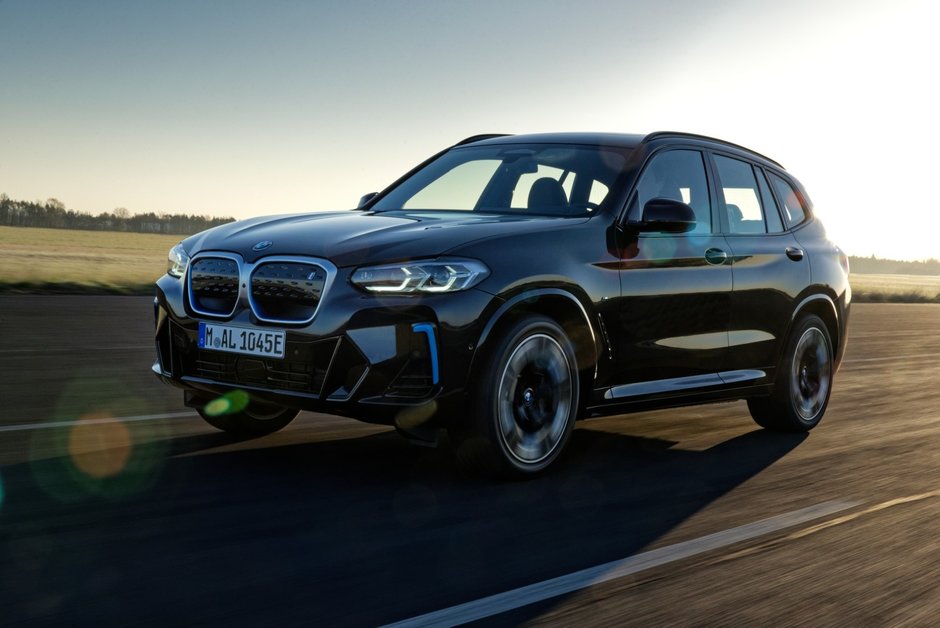 BMW iX3 Facelift