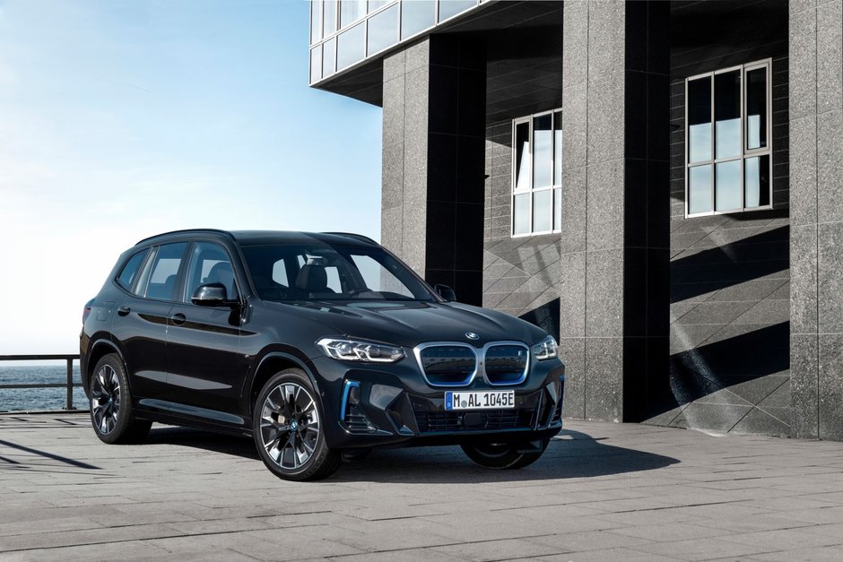 BMW iX3 Facelift