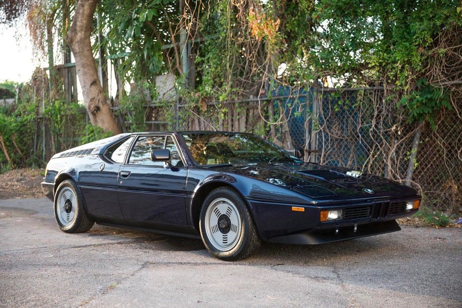 BMW M1 cu 13.519 km la bord