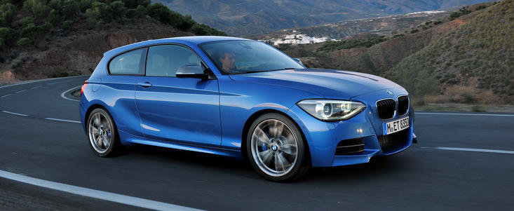 BMW M135i - Sportiv la interior si exterior