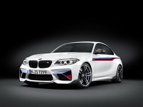 BMW M2 cu accesorii M Performance