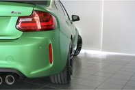 BMW M2 verde mat