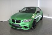 BMW M2 verde mat