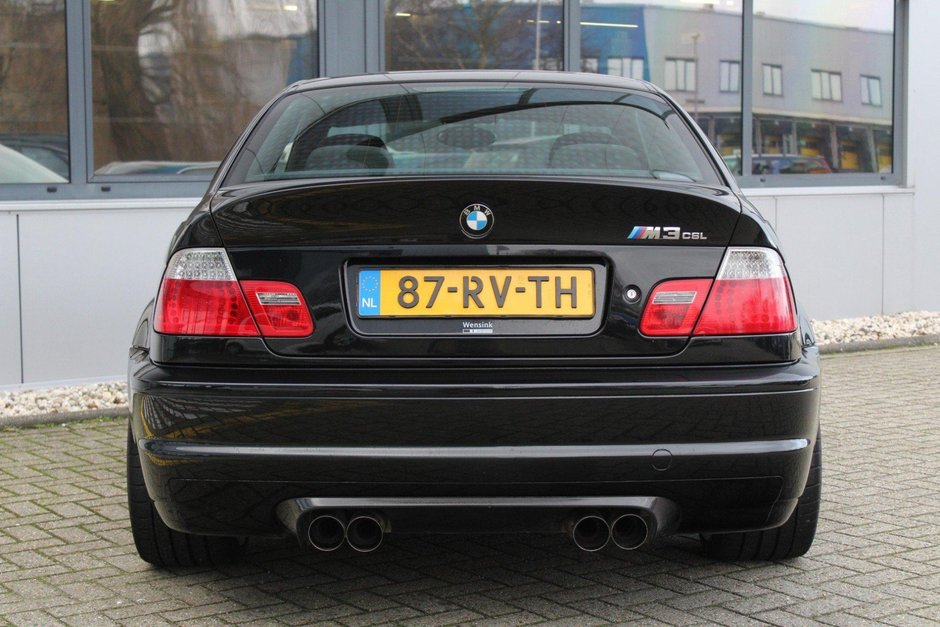 BMW M3 CSL din 2003