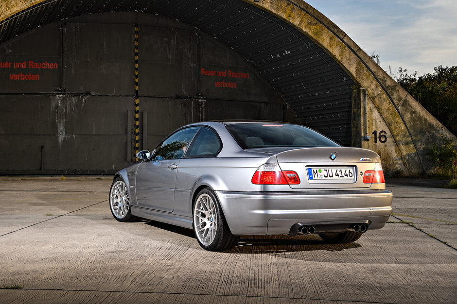BMW M3 CSL