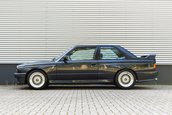 BMW M3 cu 23.673 de kilometri la bord