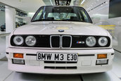 BMW M3 cu 7.133 de kilometri la bord