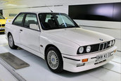 BMW M3 cu 7.133 de kilometri la bord