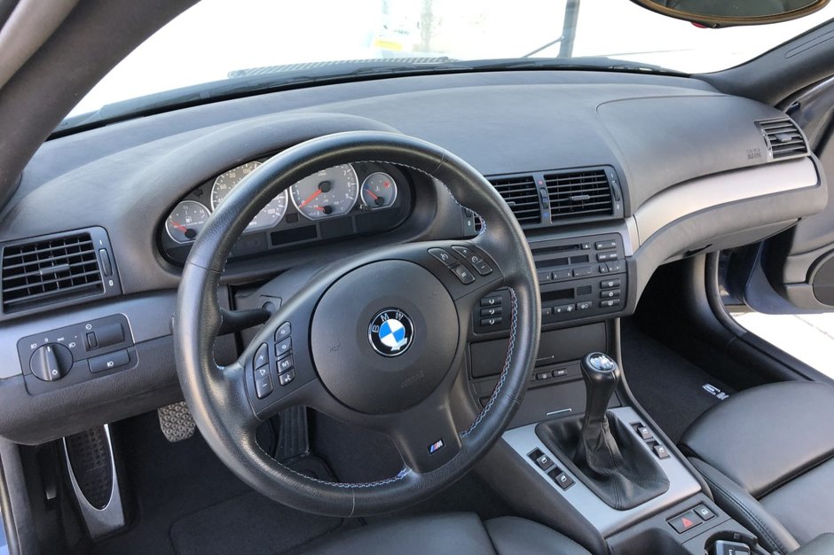 BMW M3 cu 7.964 kilometri la bord