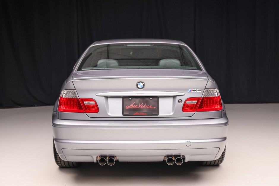 BMW M3 cu 9.464 de kilometri la bord