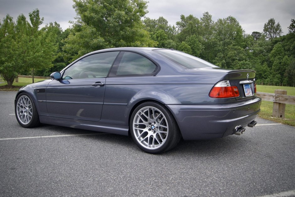 BMW M3 cu motor de 7.0 litri