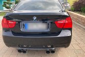 BMW M3 cu motor V10 de BMW M5
