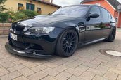 BMW M3 cu motor V10