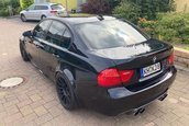 BMW M3 cu motor V10