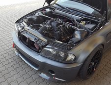 BMW M3 cu motor V8 de sapte litri