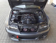 BMW M3 cu motor V8 de sapte litri