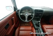 BMW M3 E30 cu 13.590 km la bord