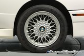 BMW M3 E30 cu 13.590 km la bord