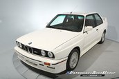 BMW M3 E30 cu 13.590 km la bord