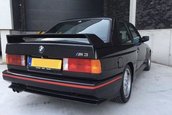 BMW M3 E30 cu 306.000 km la bord