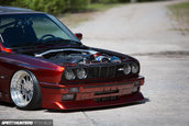 BMW M3 E30 cu motor de M3 E46