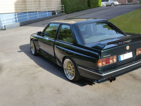 BMW M3 E30 cu motor turbo