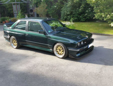 BMW M3 E30 cu motor turbo