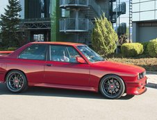 BMW M3 E30 de la Vilner