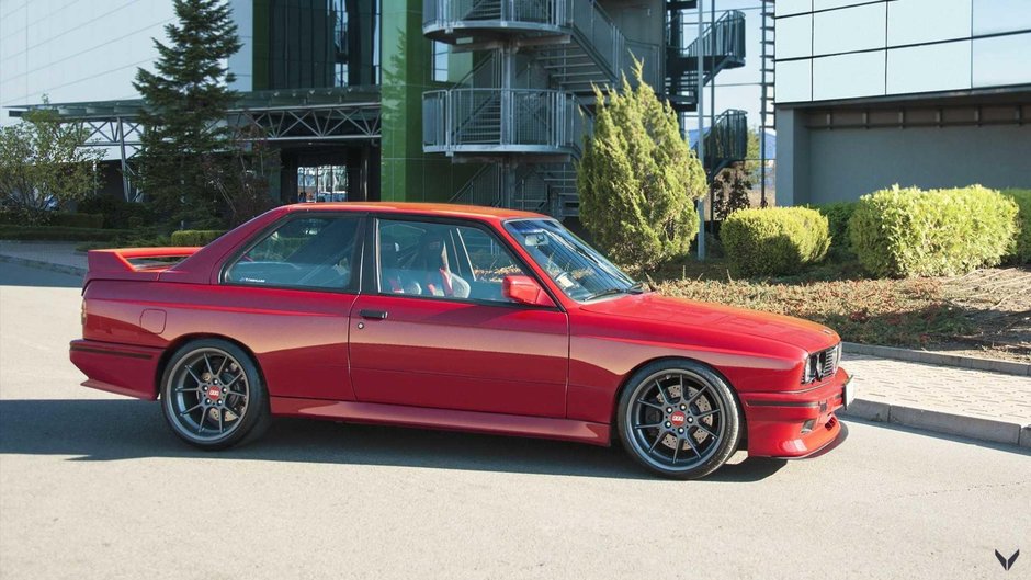 BMW M3 E30 de la Vilner