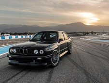 BMW M3 E30 restomod Redux