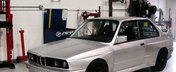 Un M3 E30 V10 nebun