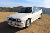 BMW M3 E30 vandut cu 102.000 dolari