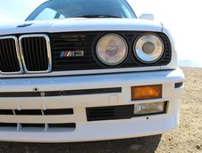 BMW M3 E30 vandut cu 102.000 dolari