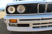 BMW M3 E30 vandut cu 102.000 dolari